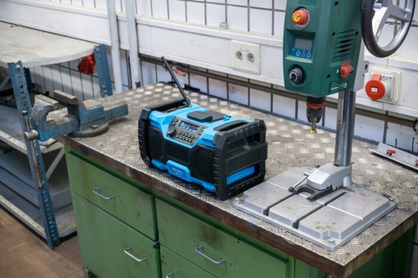 Radio DAB ∙ Bluetooth ∙ hybrydowe 18 i 230 V Hazet 9580-10 Katalog promocyjny 2025
