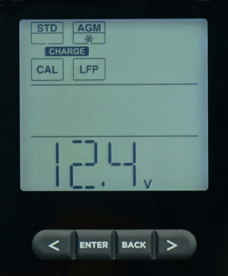 Inteligentny prostownik do ładowania i testowania akumulatorów EXPERT CHARGER 12 LCD 3in1 12V IDEAL EXCHARGE12LCD