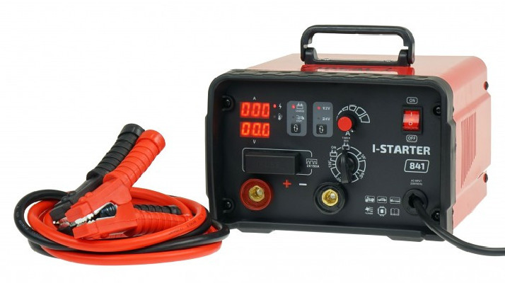Inwertorowy prostownik do ładowania 12 i 24V akumulatorów posiadający funkcję rozruchu INVER STARTER 841 IDEAL