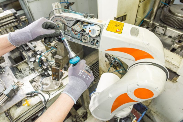 Klucz dynamometryczny 1/4" ze świadectwem wzorcowania PCA 1–9Nm  ±4% Hazet 5107-3CTPCA